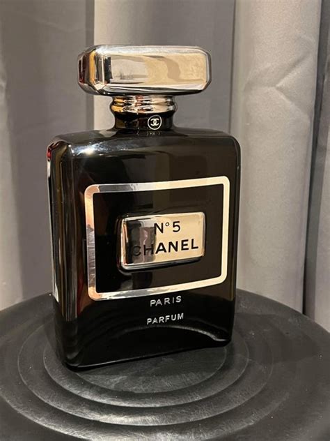 Art Stray Nos Chanel Bottle N Xl Catawiki