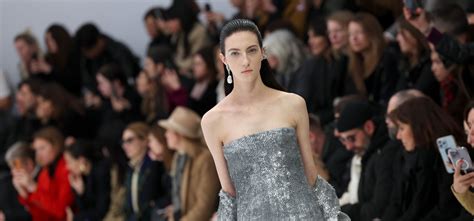 5 gam màu thời trang hot trong mùa Hè 2023