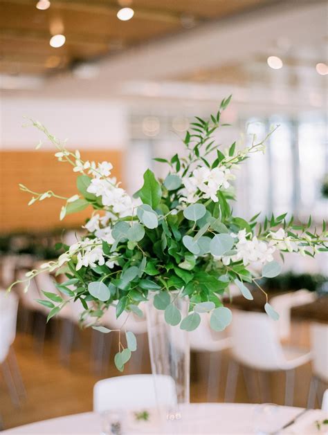 10 Ways to use Greenery as Wedding Decor | Carrie House Photography