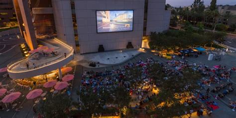 Segerstrom Center For The Arts Announces Free Concerts, Movies ...