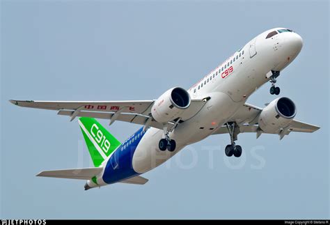 Comac C919 Completes First Flight In Shanghai Flightradar24 Blog