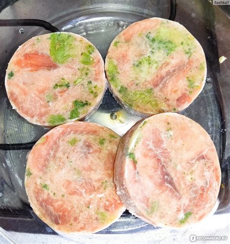 Медальоны ВкусВилл / Избёнка из горбуши и брокколи 200 г - «Очень ...
