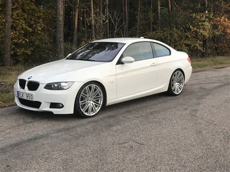 BMW 330 Xd E92 M Sport 2009 Garaget