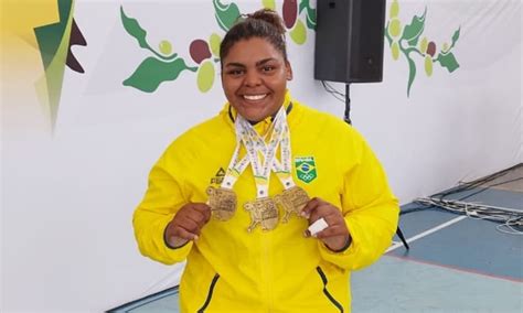 Eduarda Souza Quebra Recordes Nacionais E Vence O Brasileiro