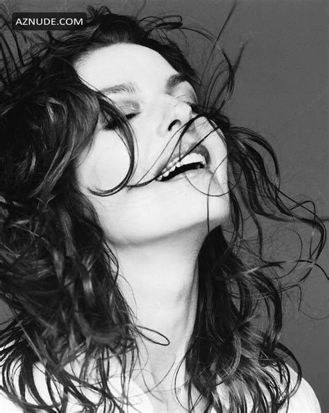 Sela Ward Nude And Sexy Photos Collection AZNude