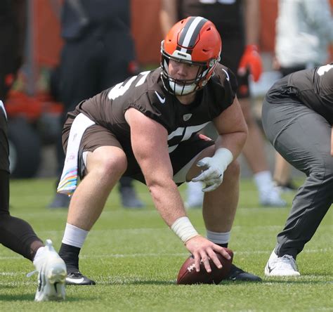 Where The Browns Ethan Pocic Ranks On Pro Football Focus List Of Nfl