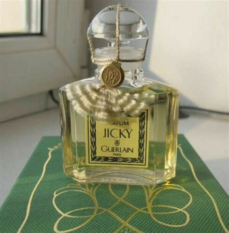 Perfume Importado Antigo - 12 Perfumes antigos, clássicos que amamos, cujo preço só aumentou com o ...