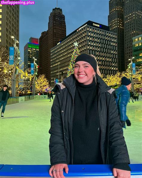 Sierra Bellingar Sheygabriella Sierra Bellingar Sierralorae Nude OnlyFans Photo The