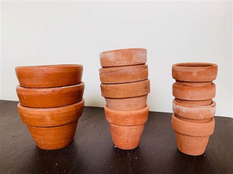 Pot Terakota Terracotta Tanah Liat Gerabah Perkebunan Di Carousell