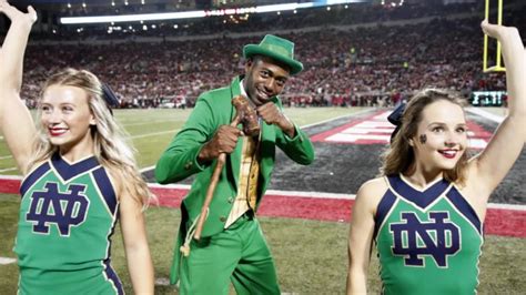 The Controversial Reaction To Notre Dame S Mascot Picks Cnn Video