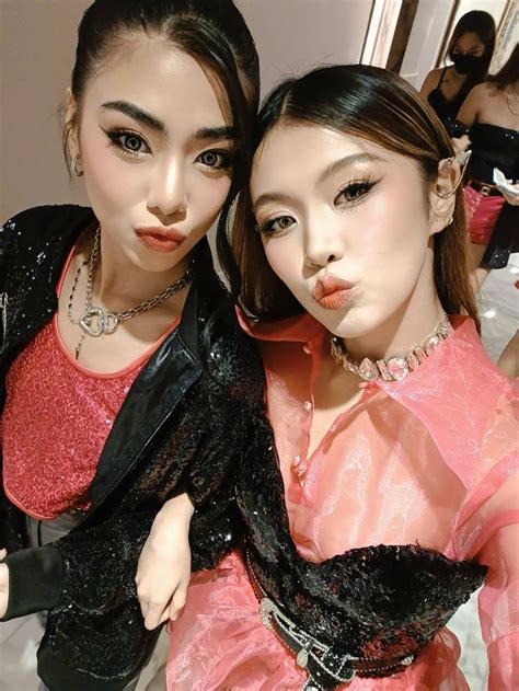 BINI MEMBERS On Twitter Pretty Brunette Pretty Selfies Cute Friend