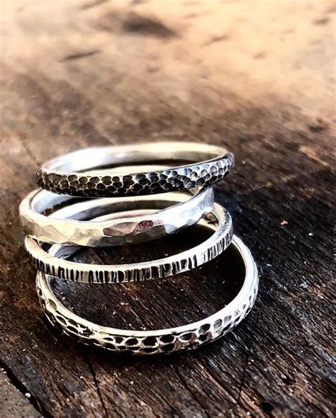 Silberhörnchen Jewelry hat einen Beitrag auf Instagram geteilt Drei