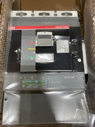 ABB SACE TMAX XT6 H 800 FRAME 800 TRIP 3 POLE CIRCUIT BREAKER EKIP