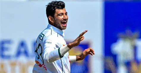kaminduke bold krlen naeem