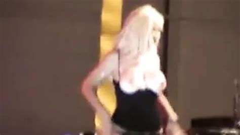 Free Erotic Show Porn Videos Xhamster