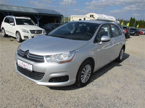 Citroën C4 1,4 i 70kw klima hatchback - hatchback benzin