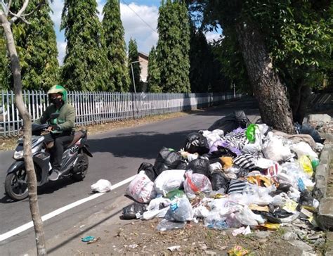 Menteri Pupr Lihat Potensi Atasi Persoalan Sampah Di Diy