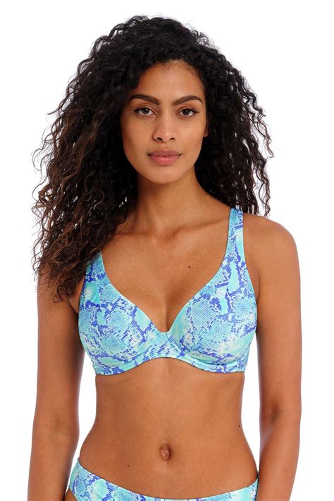 Swimwear Komodo Bay Uw High Apex Bikini Top Freya