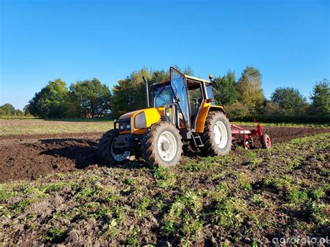 Fotografia ciągnik Renault Ceres 320X JBM id 820472 Galeria