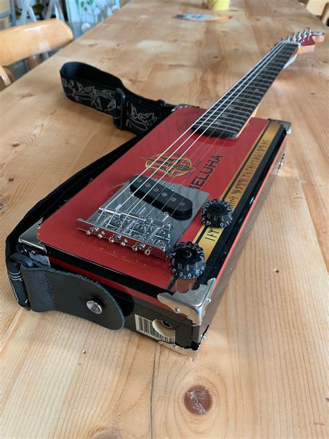 Solid Body String Electric Cigar Box Guitar With Fender Pickup Etsy De