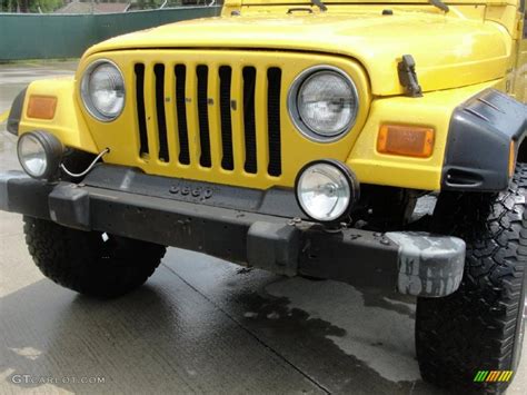 2004 Solar Yellow Jeep Wrangler X 4x4 35054806 Photo 13 Gtcarlot