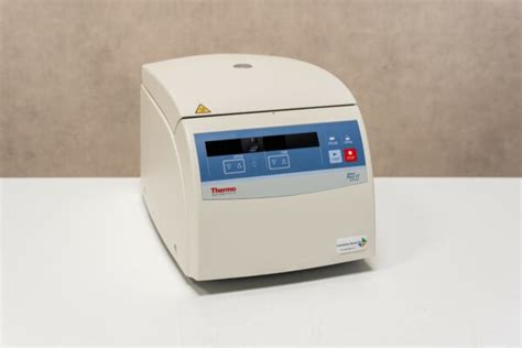 Thermo Scientific Pico 17 Microcentrifuge LabMakelaar Benelux