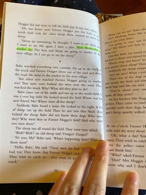 Babe The Sheep Pig Clock