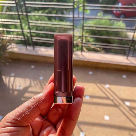 Maybelline New York Color Sensational Creamy Matte Lipstick Nude Nuance