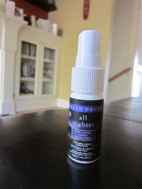 Curly Hair and Stuff: Urban Decay - All Nighter