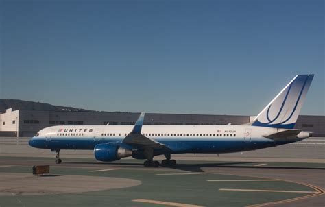 Airplane Art United Boeing 757 With Winglets Economy Class And Beyond