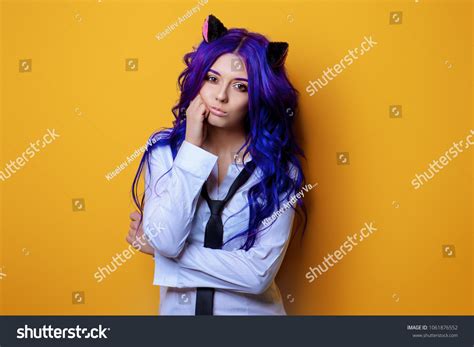 Categoría Hot anime girl tied up de fotos e imágenes Shutterstock