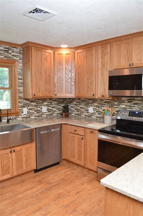 Kitchen Tile Backsplash Ideas With Honey Oak Cabinets Wow Blog