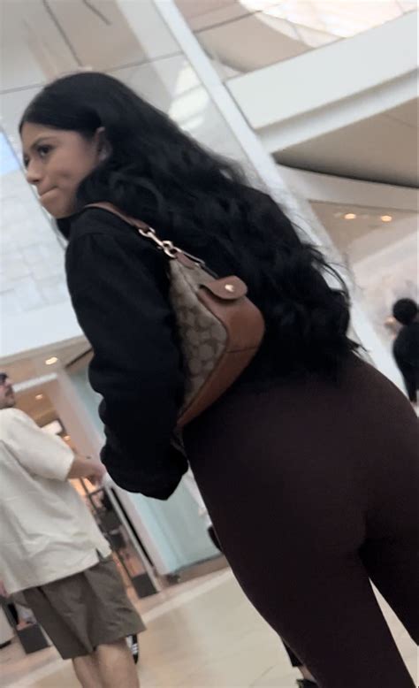 Sexy Tatted Latina Eating Me With Her Eyes Spandex Leggings Yoga Pants Forum