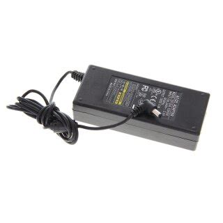 Original Netzteil AC DC Adapter ZF120A 1206000 Output 12V 6A Stecker