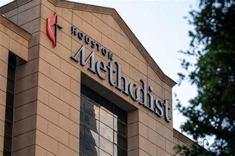 Judge Dismisses Lawsuit From Houston Methodist Hospital Staff Who