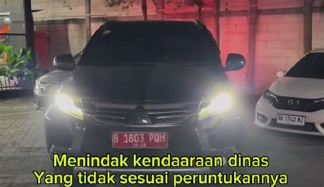 Viral Pemuda Setir Mobil Dinas Pelat B Ditegur Polisi Di Yogyakarta