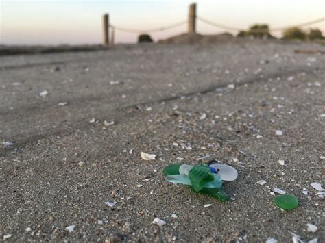 Where To Find Beach Glass On Lake Erie Rock The Lake