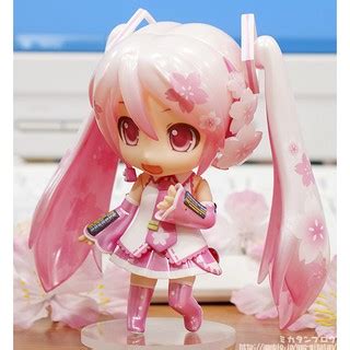 Nendoroid Vocaloid Hatsune Miku Sakura Ver