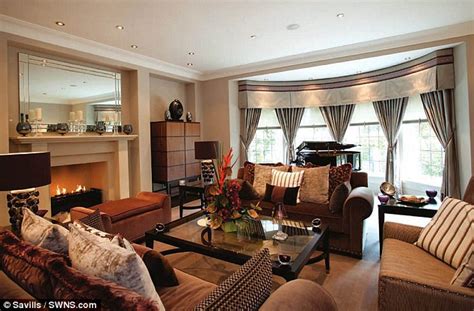 Live Like A Lingerie Queen For 1 5m Ultimo Tycoon Michelle Mone Sells Luxury Home Complete