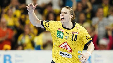 Handball Star Juri Knorr Im Portr T Ber Hmter Vater Und Fu Ball