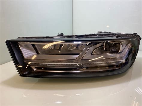 Frontlykt Venstre Halogen Til Audi Q7 2015 Type II 4M0 941 773 C