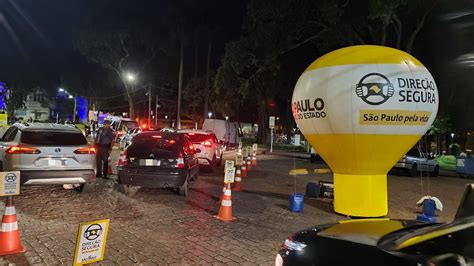 Opera O Dire O Segura Aborda Condutores Durante Blitz No Centro