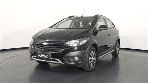 Carros Chevrolet Onix MPFI ACTIV Hatchback 2018 Usados KAVAK Brasil