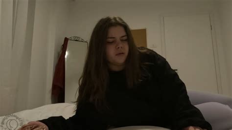 Yourfantasy Muffled Farts On The Bed From Latina Teen ManyVids