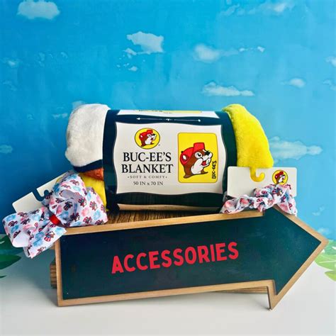 Masks & Accessories With Buc ee's Logo | Texas Snax