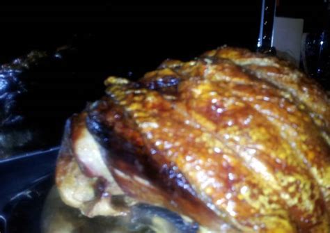 Traditional English roasted leg of pork with perfect crackling Recipe ...