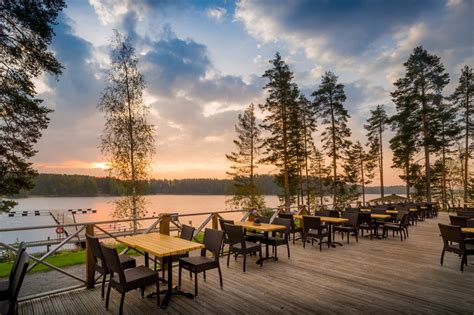 Gdzie zjeść na Mazurach Restauracje które warto odwiedzić Triverna