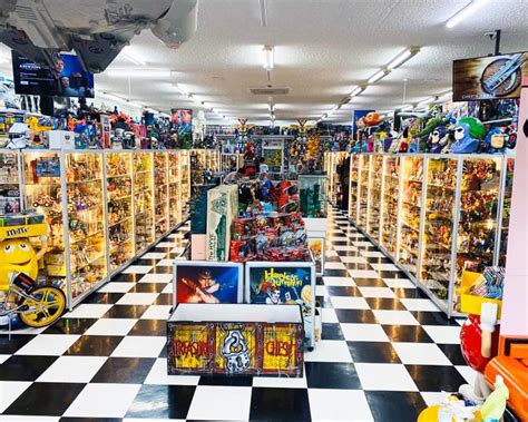 Lobos Collectables Toy Store Guide