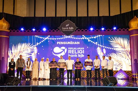 Bjb Perjalanan Religi Tahun 2022 Bank Bjb Berangkatkan 115 Nasabah