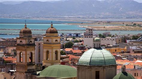 Entdecken Sie Cagliari Das Herzst Ck Sardiniens Hautnah